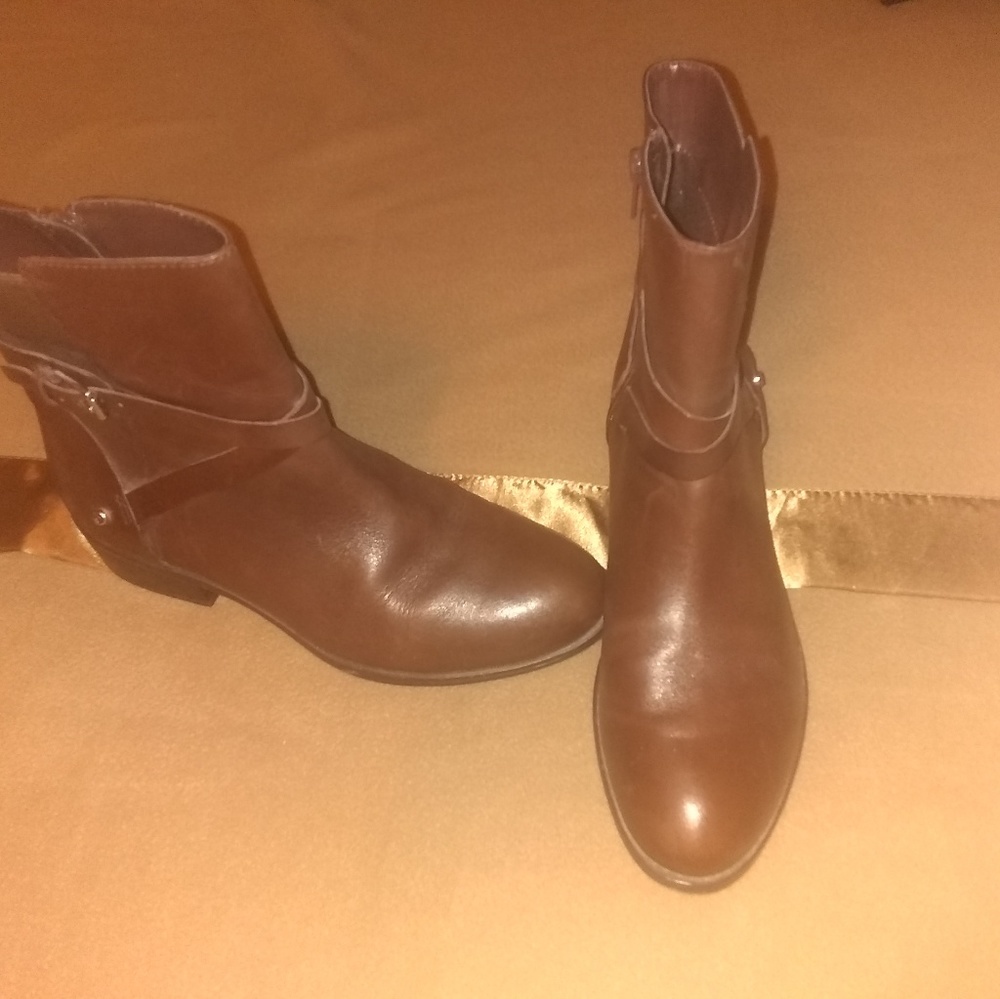 Ladies booties